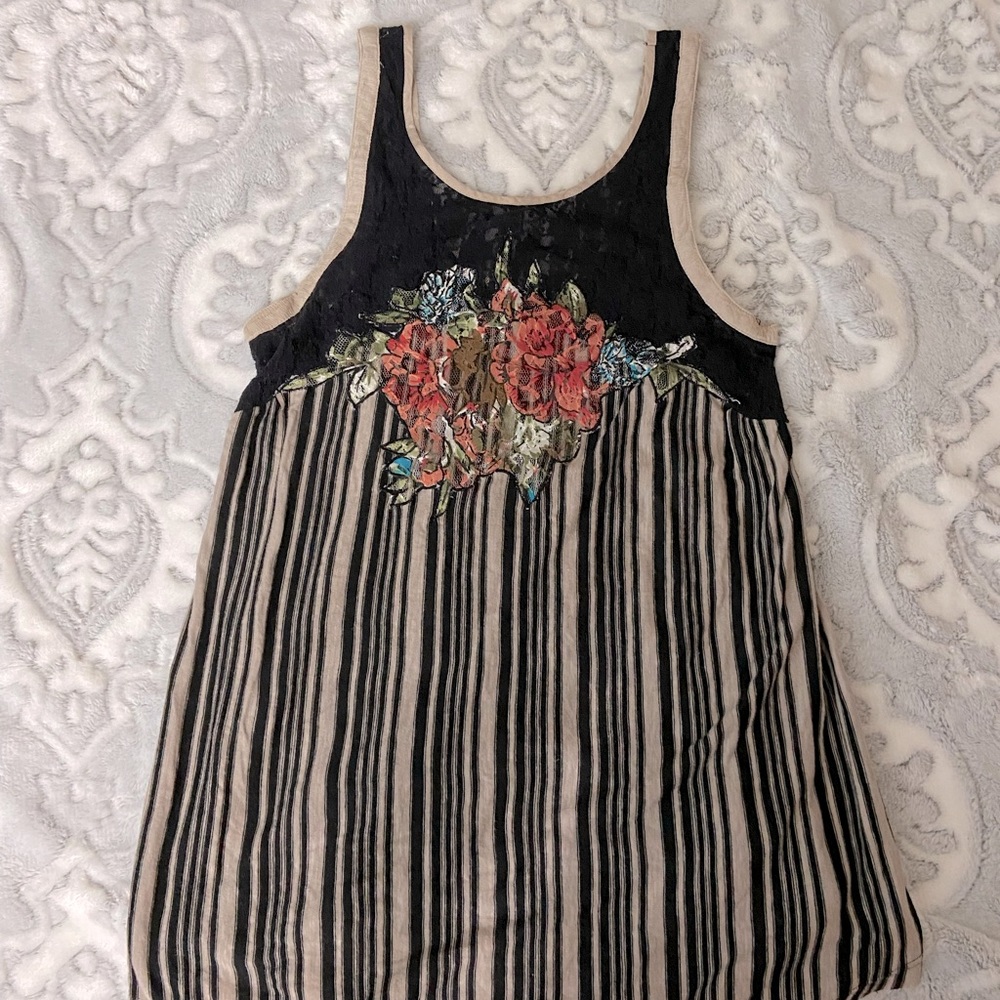 Free People Sz Small Black Lace Floral shirt